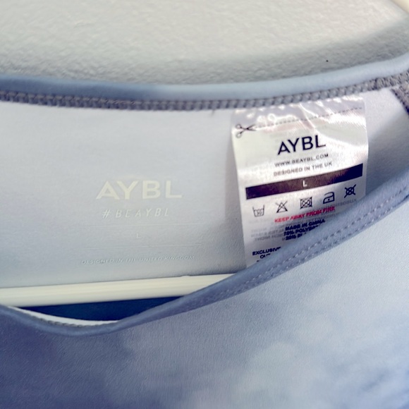 AYBL women’s core long sleeve crop top. Size Large - Picture 2 of 5